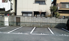 40・41の2台分が村井歯科医院の駐車スペースです。